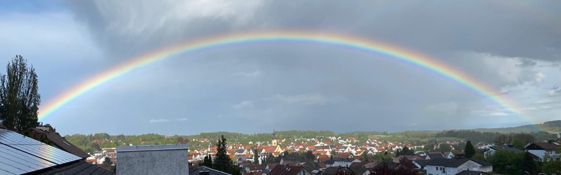 Slider Regenbogen über Wolnzach