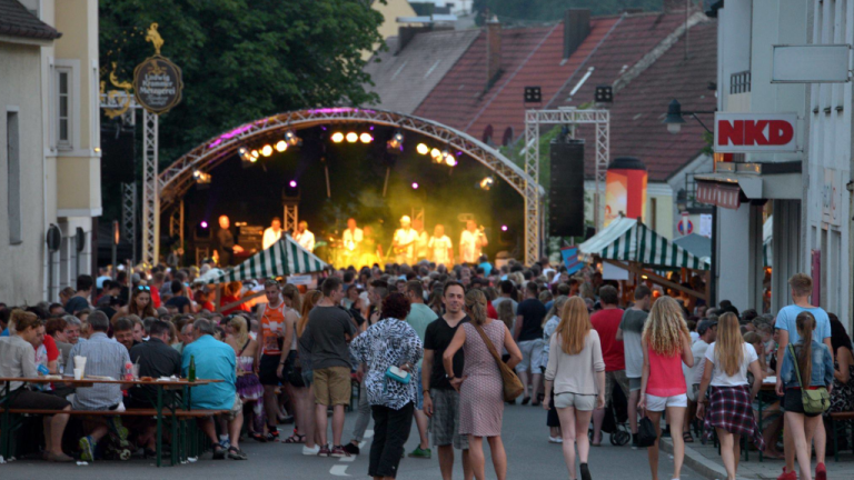Marktfest Lauf10_Mit Genuss der Lebensfreude